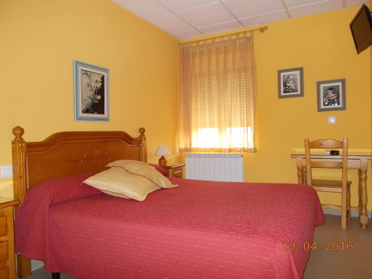 Hostal Mirador De Avila Exterior photo